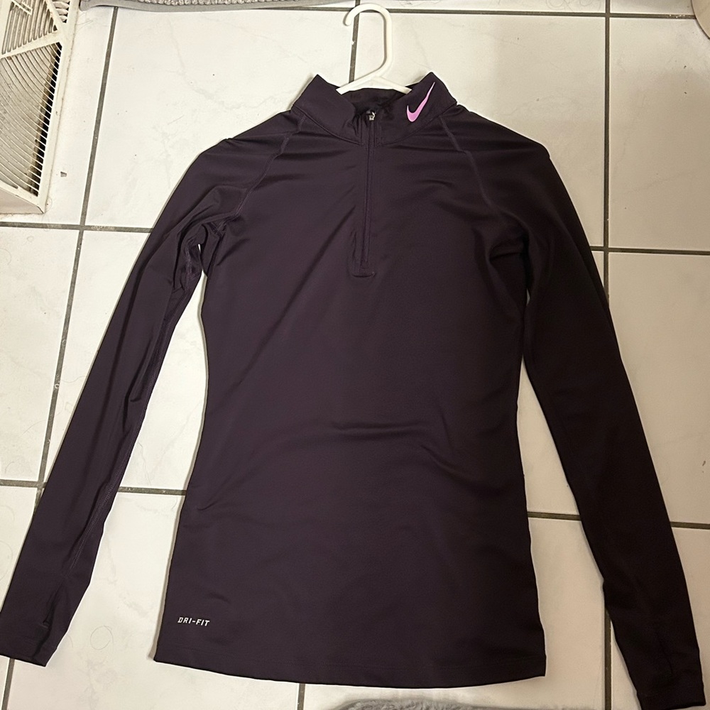 Nikepro Drifit Purple 1/4 zip